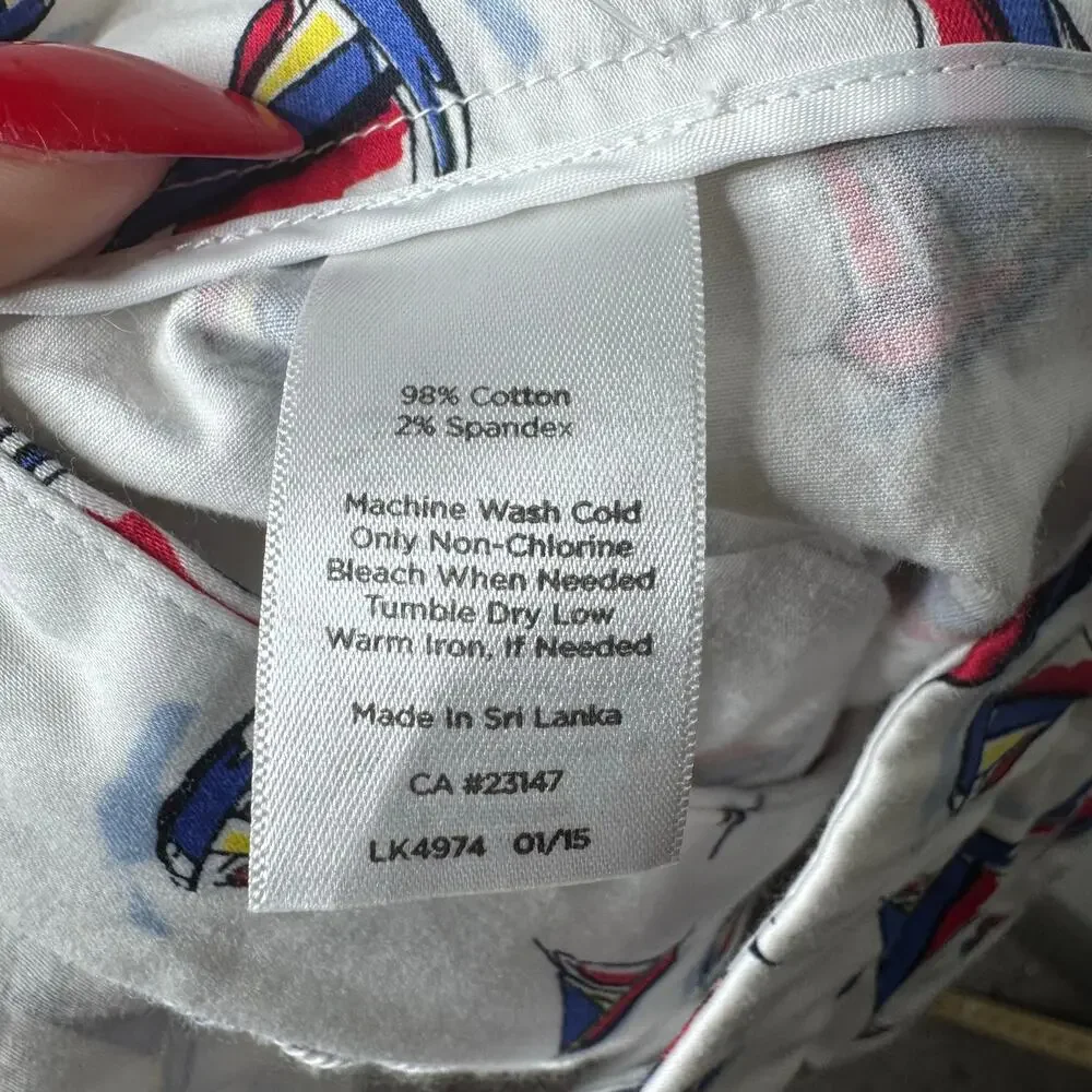 Talbots Women’s Size 6 Sailboat Print Shorts White Red Blue Nautical Cotton‎